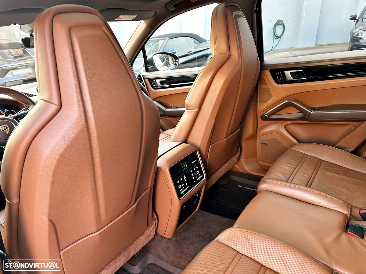 Porsche Cayenne E-Hybrid - 30