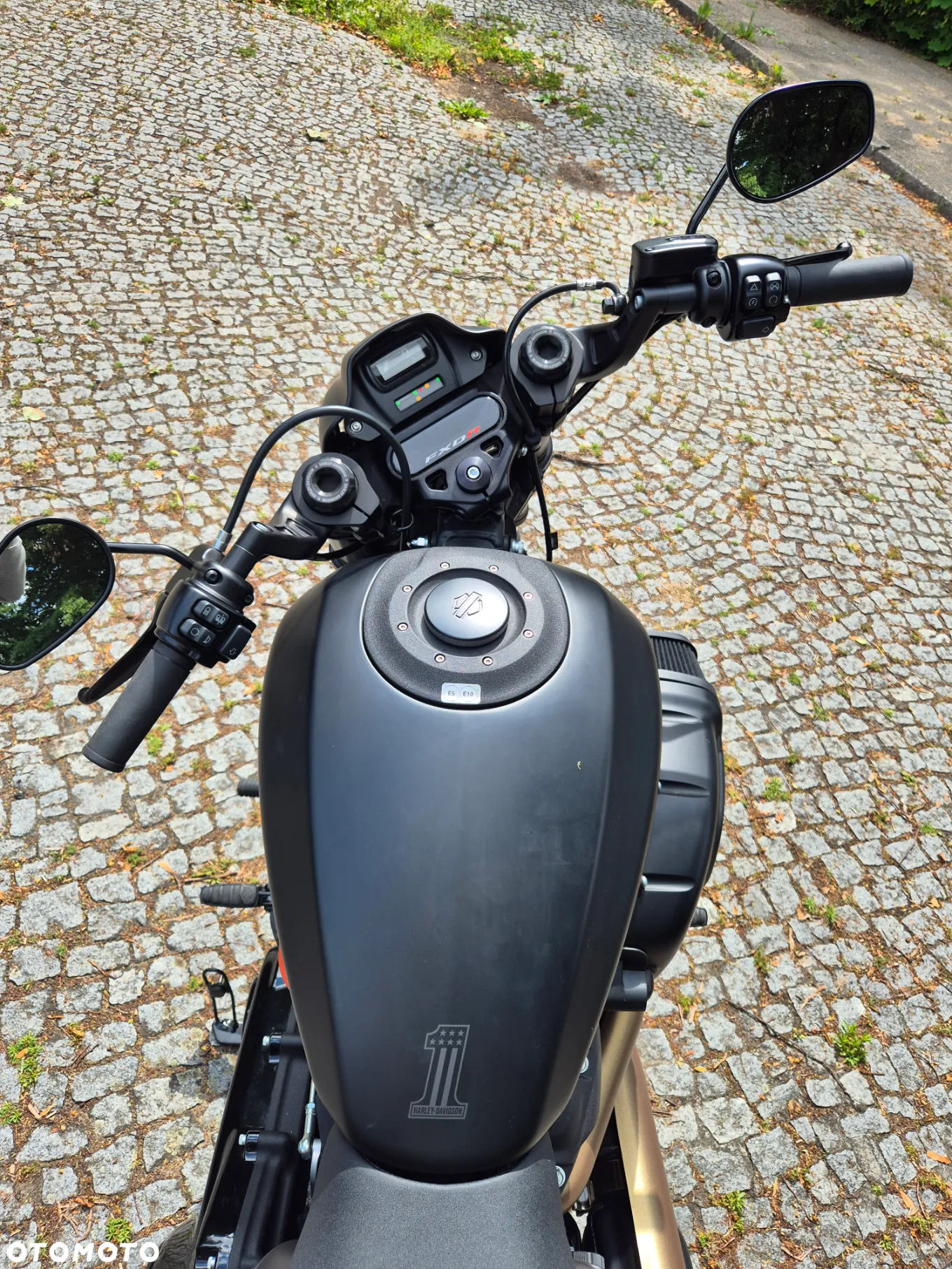 Harley-Davidson Softail FXDR - 13