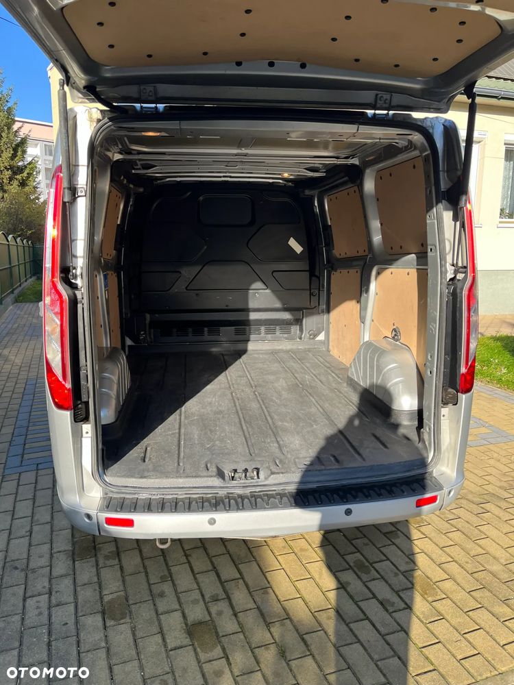 Ford Transit Custom - 8