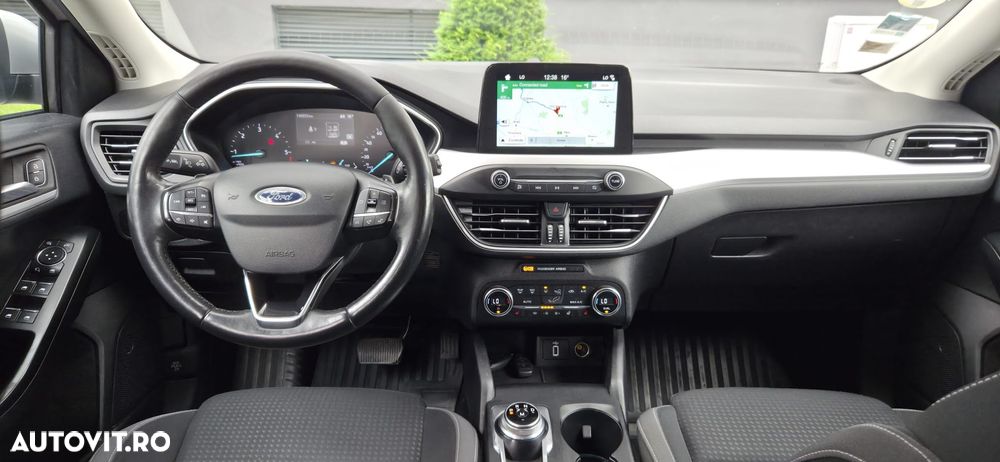 Ford Focus - 6