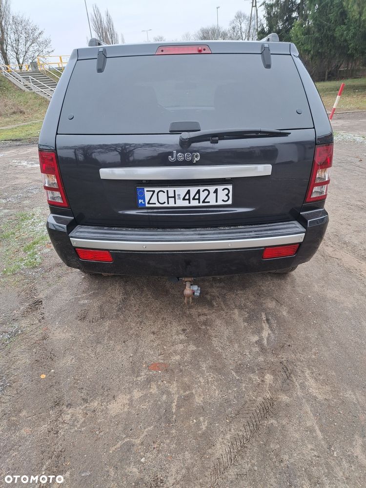 Jeep Grand Cherokee - 4