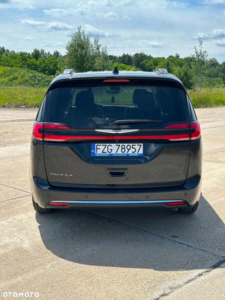 Chrysler Pacifica - 6