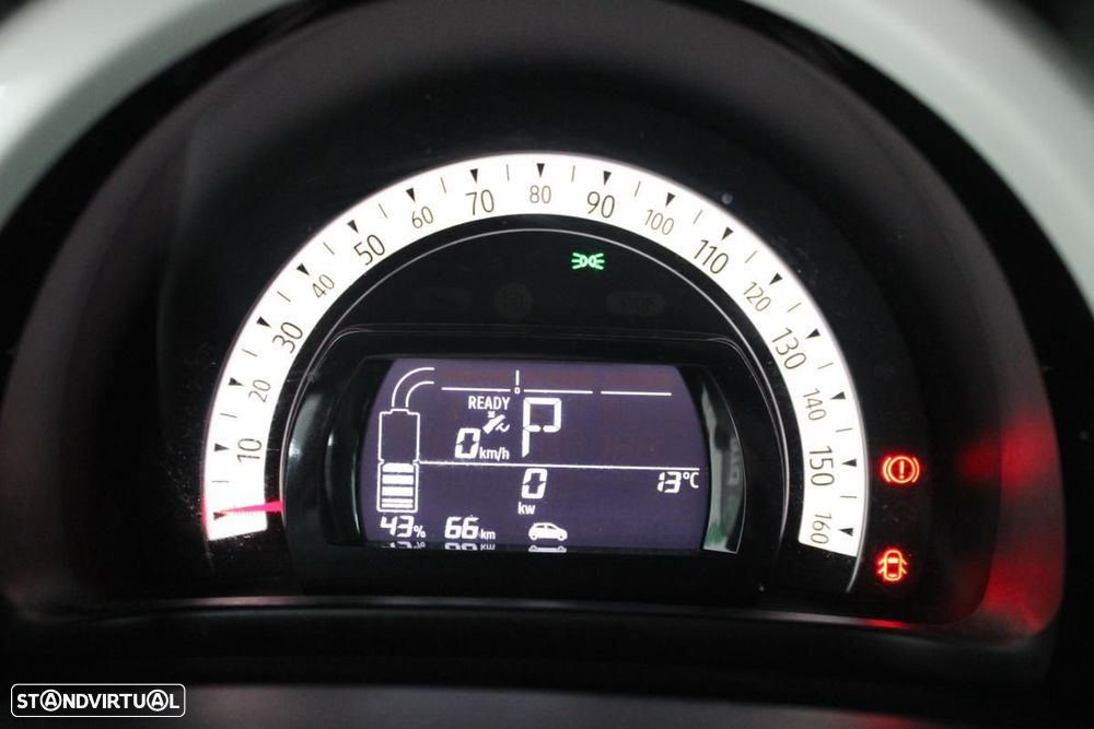 Renault Twingo Z.E. 22 Intens - 21