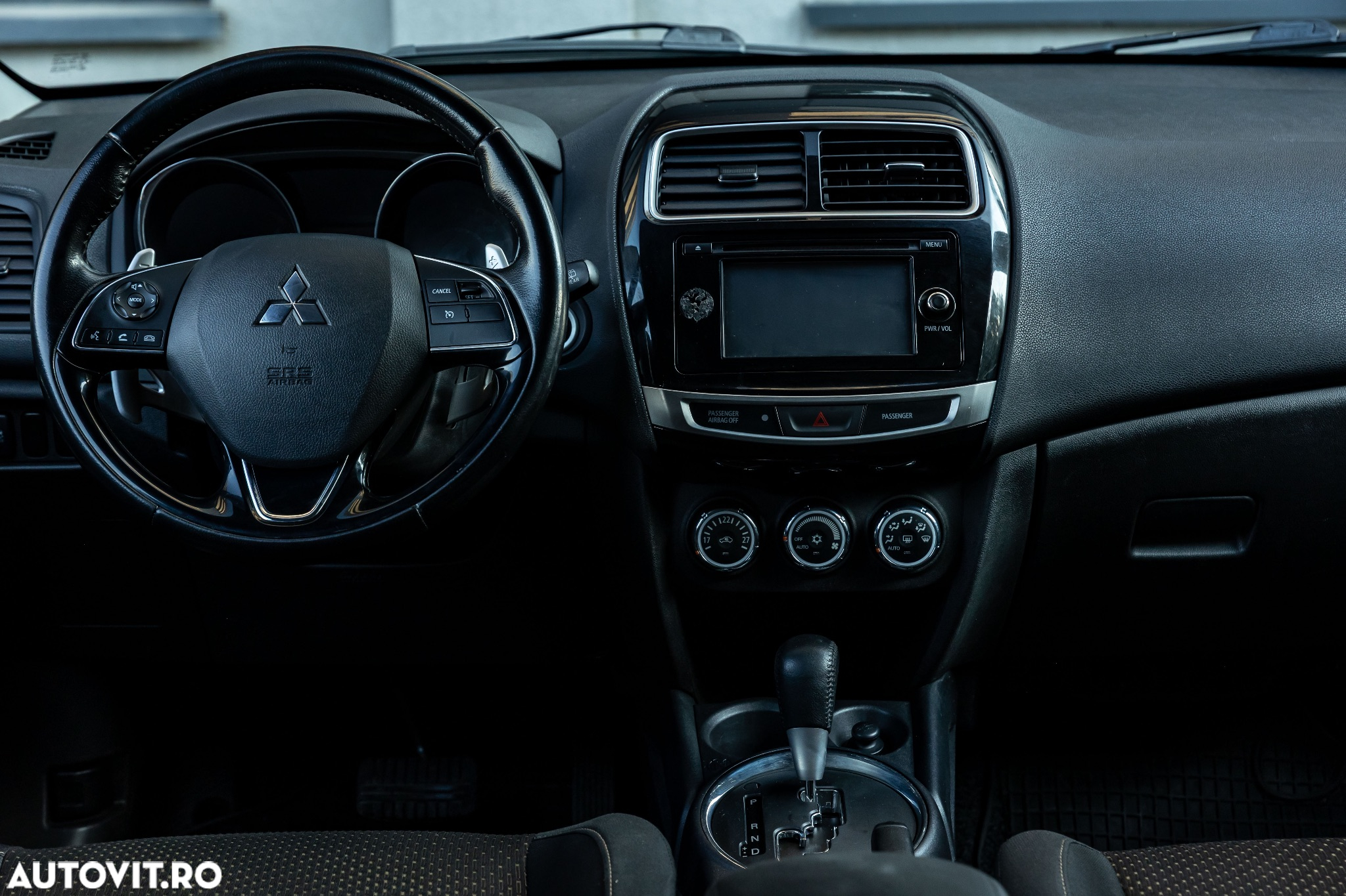 Mitsubishi ASX 2.2 DI-D 4WD Automatik Diamant Edition - 14