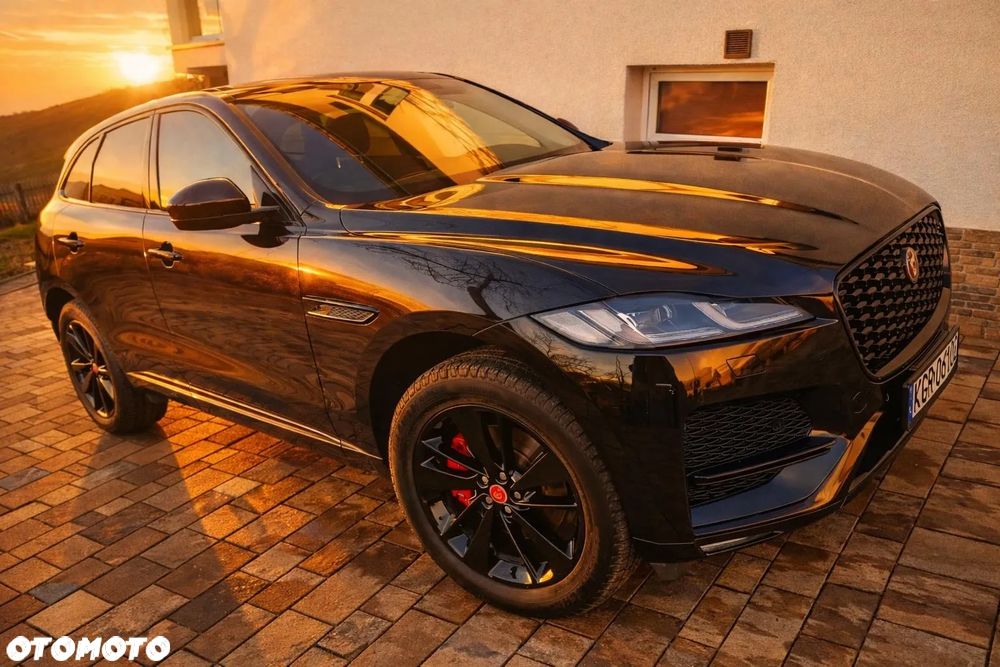 Jaguar F-Pace P250 AWD R-Dynamic Black - 6