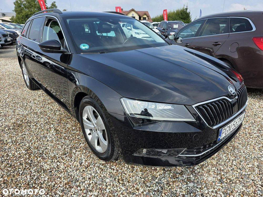 Skoda Superb 2.0 TDI SCR 4x4 Ambition DSG - 17