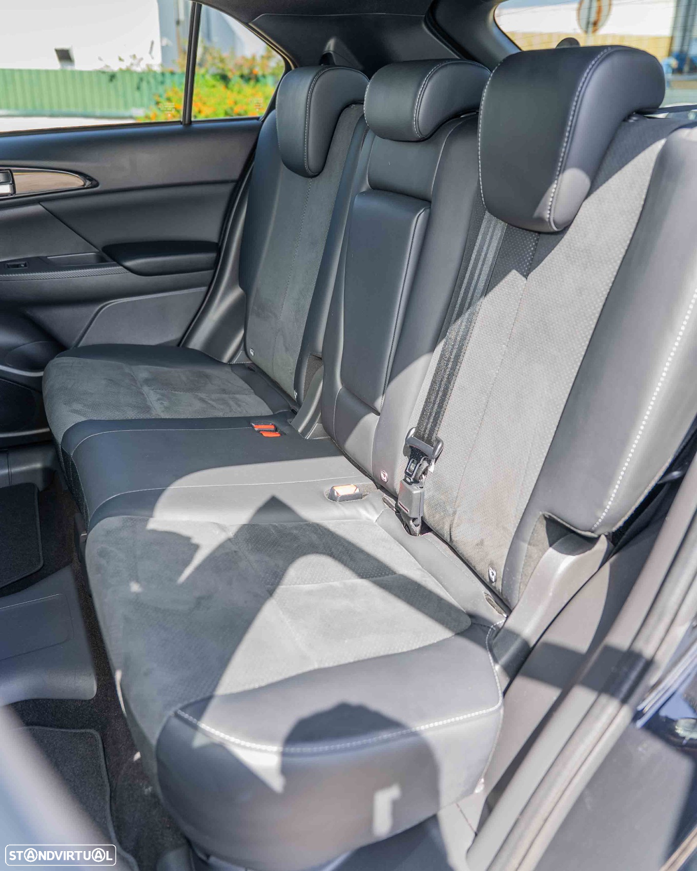 Mitsubishi Eclipse Cross 2.4 PHEV eMotion - 9