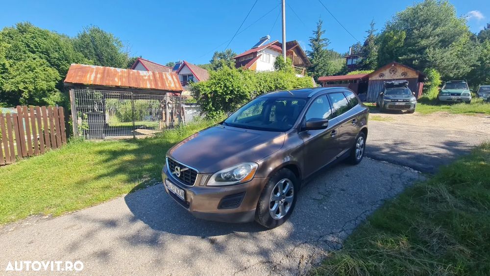 Volvo XC 60 D5 AWD A6 Basic - 1