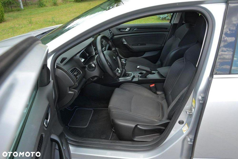 Renault Megane 1.2 Energy TCe Business - 21