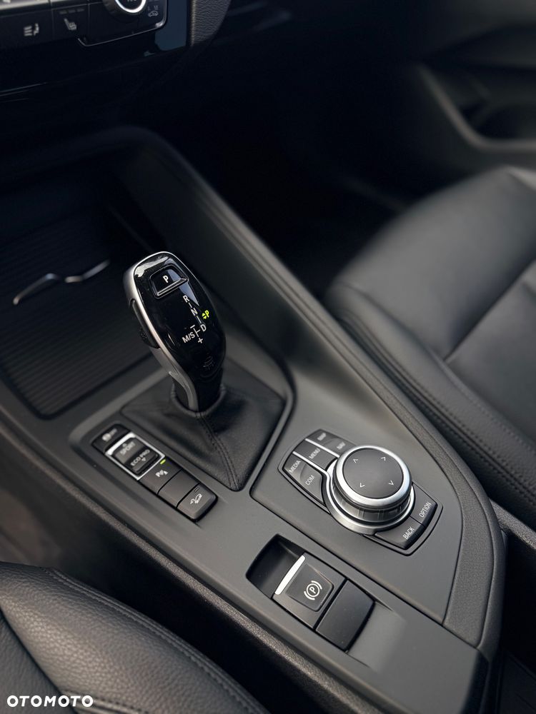 BMW X1 xDrive20d xLine - 27