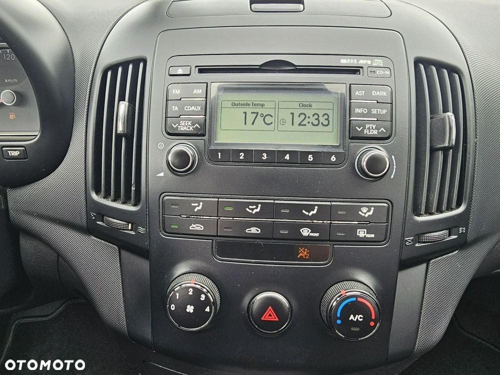 Hyundai i30 1.4 Classic + EU5 - 18