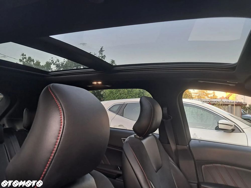 Ford Edge 2.0 EcoBlue Twin-Turbo 4WD ST-Line - 7