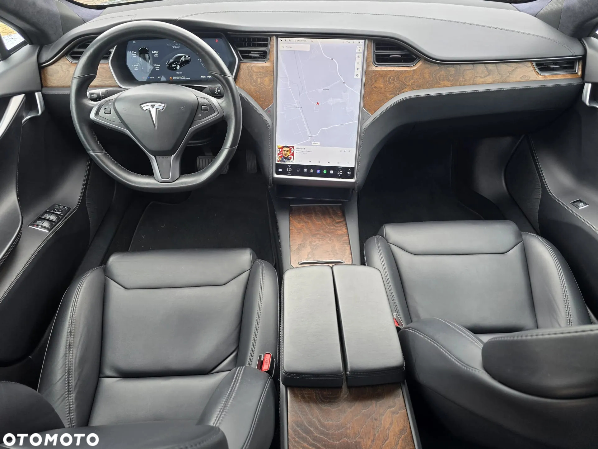 Tesla Model S Long Range Plus - 16