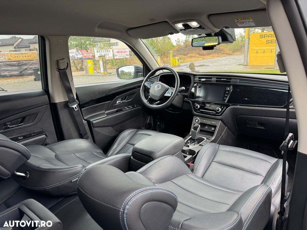 SsangYong Korando e-Motion 61.5 kW Premium - 24