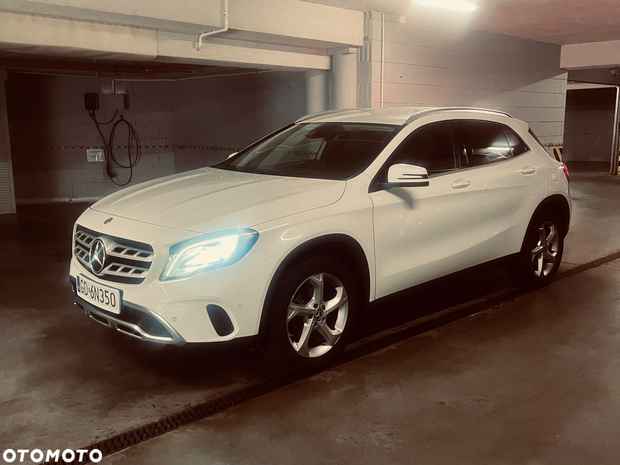 Mercedes-Benz GLA 200 7G-DCT Urban - 4