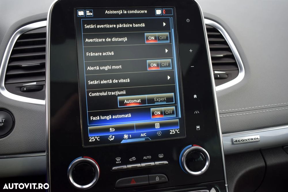 Renault Espace BLUE dCi 200 EDC INITIALE PARIS - 36