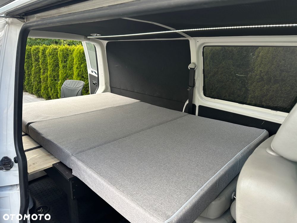 Volkswagen Transporter - 25