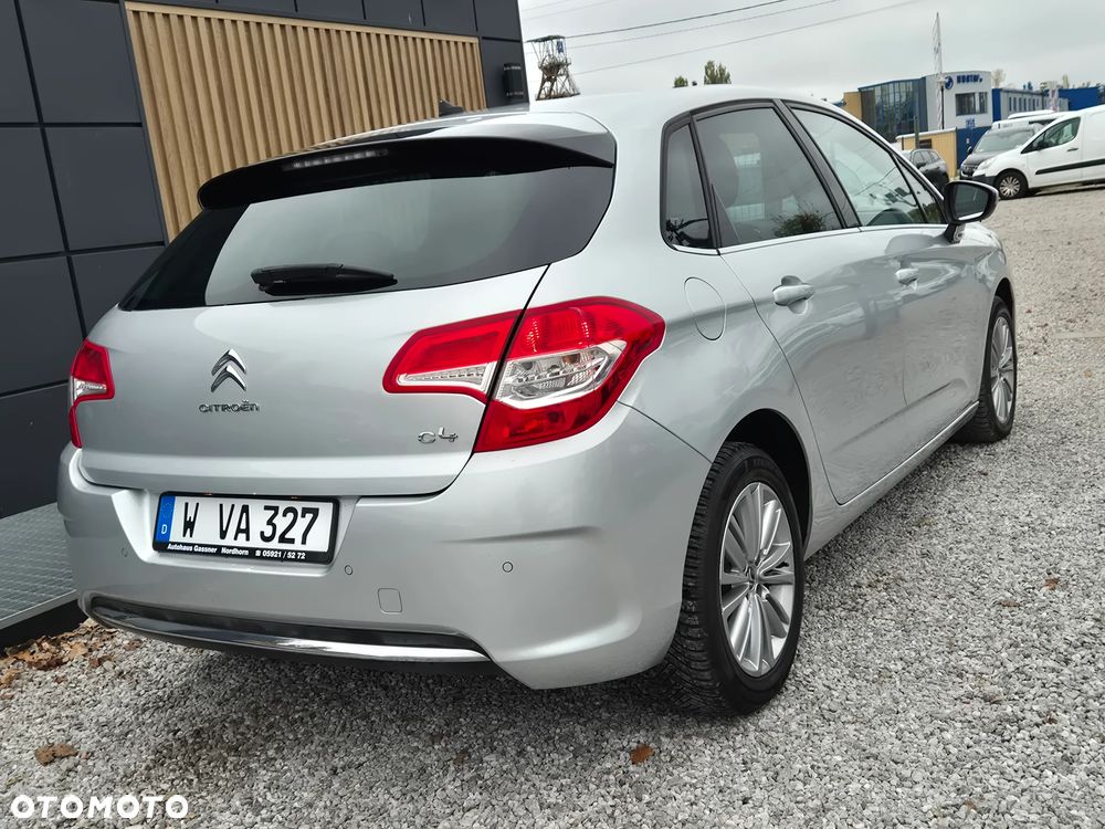 Citroën C4 VTi 120 Attraction - 12