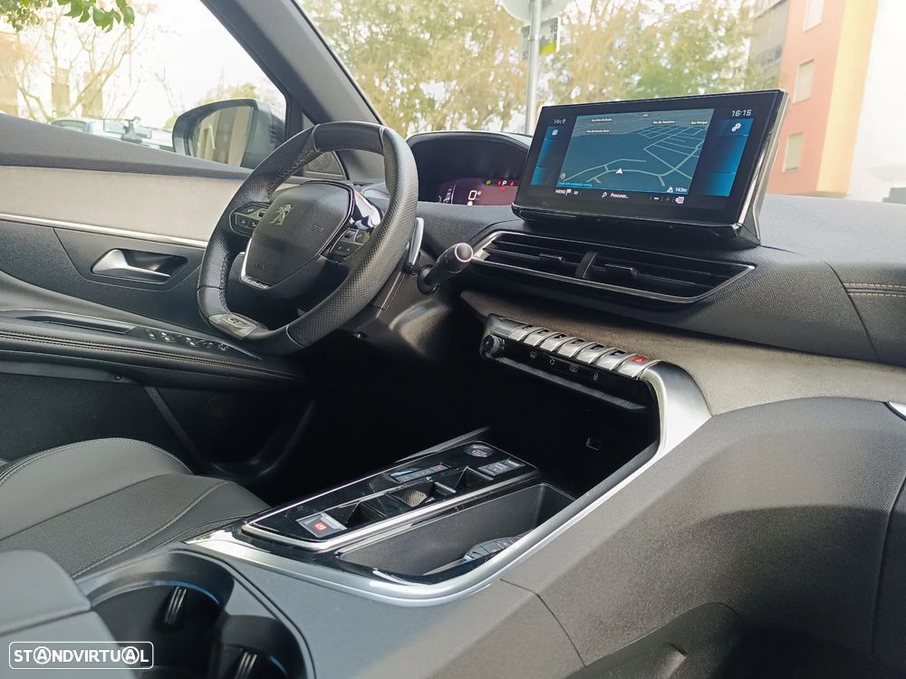 Peugeot 3008 1.2 PureTech GT EAT8 - 25