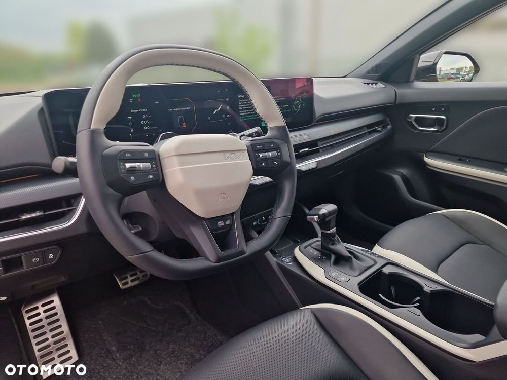 Kia K4 - 10