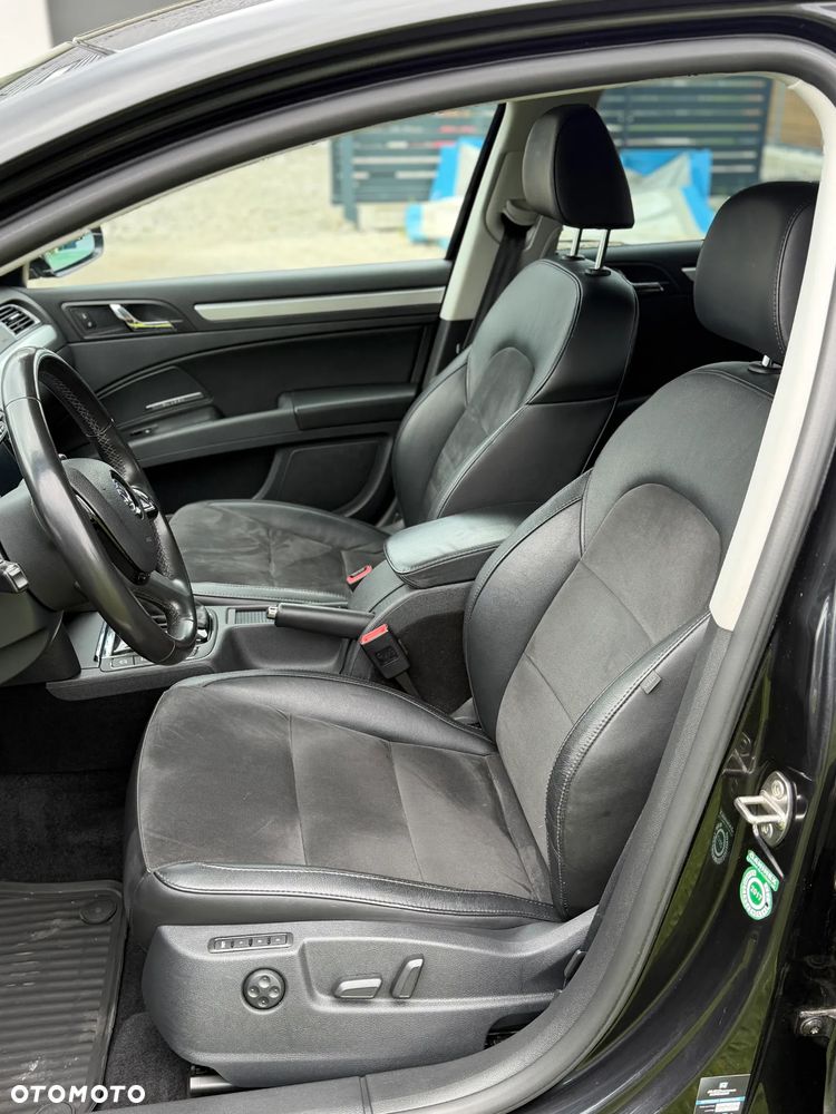 Skoda Superb 2.0 TDI Elegance DSG - 9