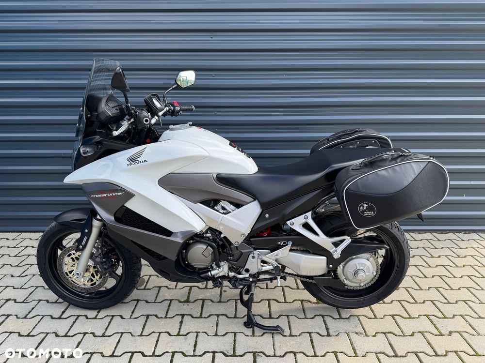 Honda VFR - 4