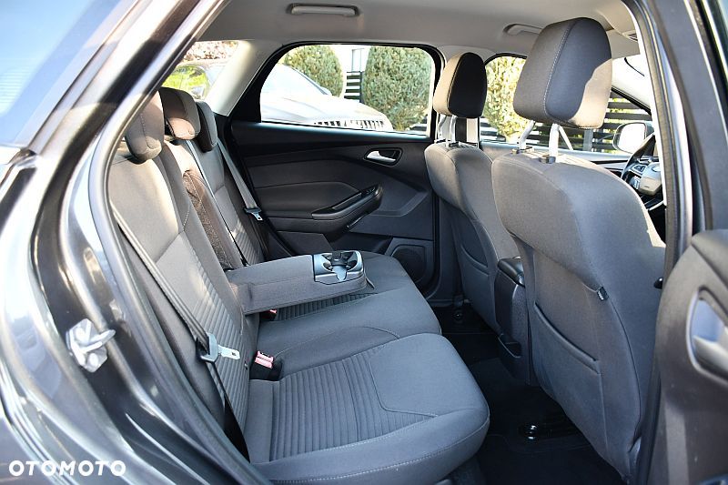 Ford Focus 2.0 TDCi Titanium ASS - 22