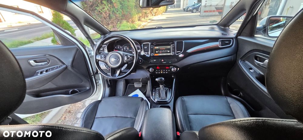 Kia Carens 1.7 CRDi 141 ISG Vision - 37