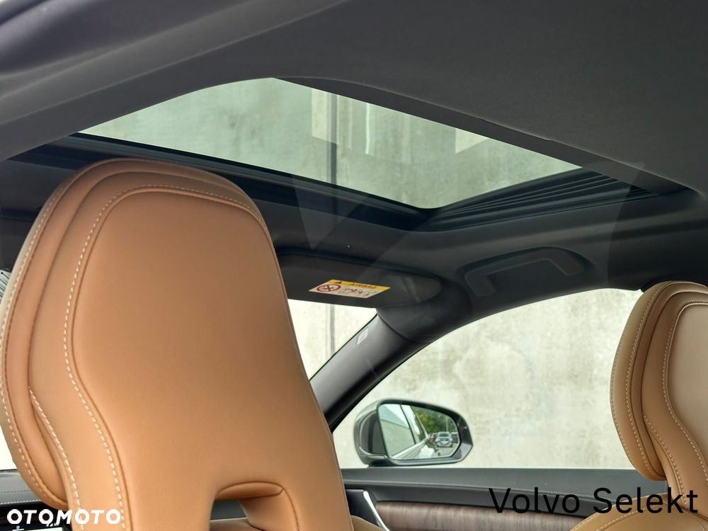 Volvo S90 - 34