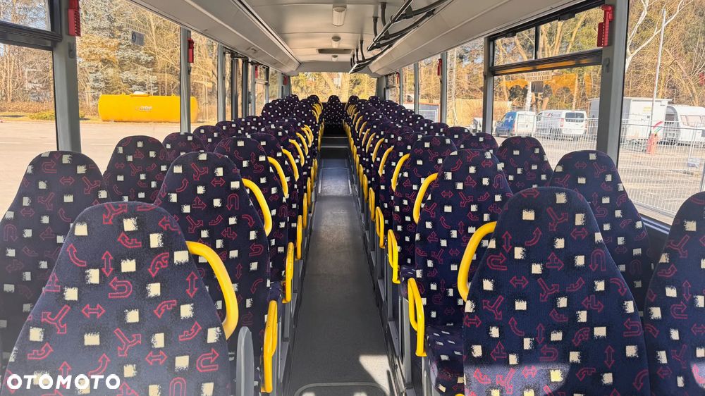 Mercedes-Benz Intouro / Euro 5/ Manual / 63 miejsc / mały przebieg / Cena: 99000 zł netto - 7