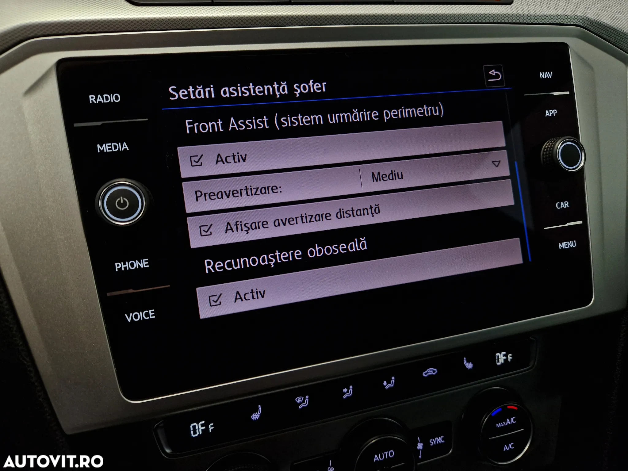 Volkswagen Passat Variant 2.0 TDI DSG Comfortline - 22