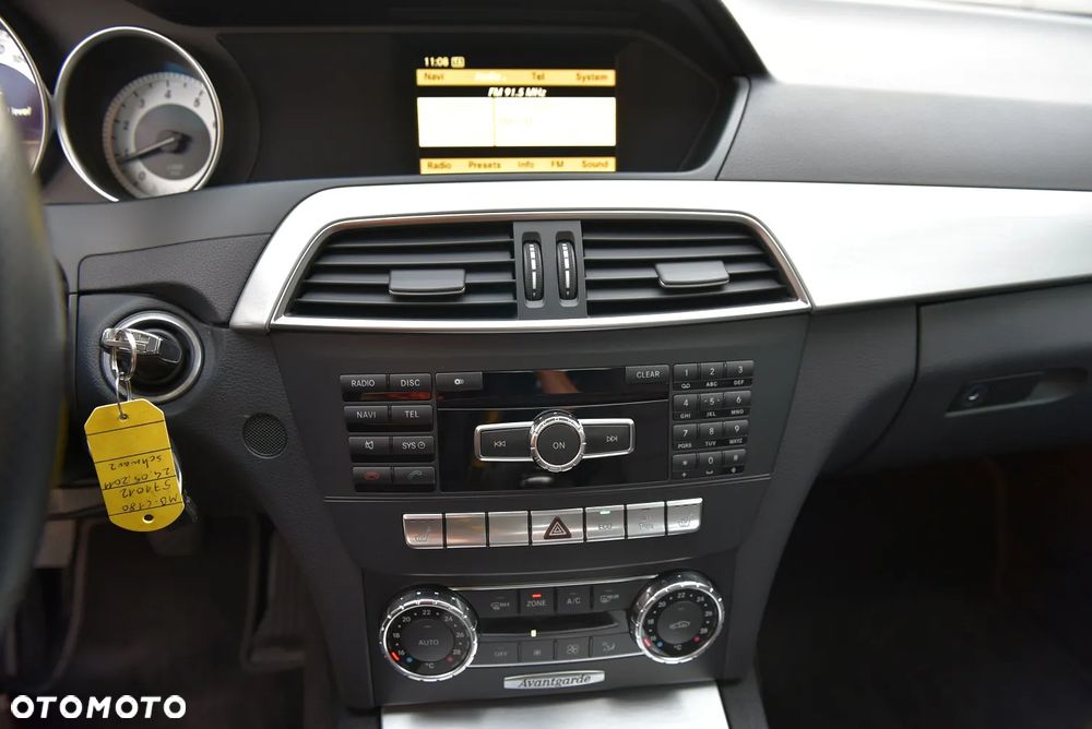 Mercedes-Benz Klasa C 180 BlueEFFICIENCY Avantgarde - 20