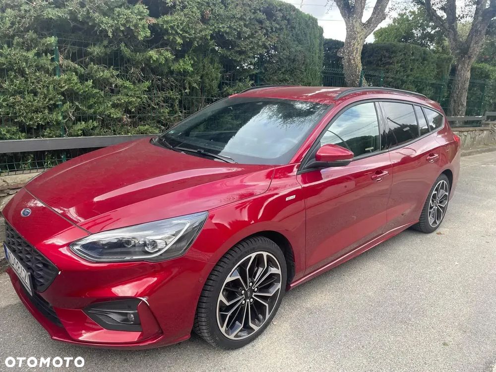 Ford Focus 1.5 EcoBoost ST-Line - 1
