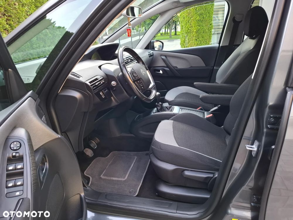 Citroën C4 Grand Picasso - 11