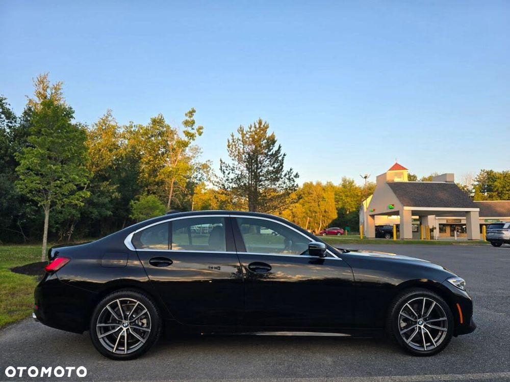 BMW Seria 3 330i Luxury Line - 6