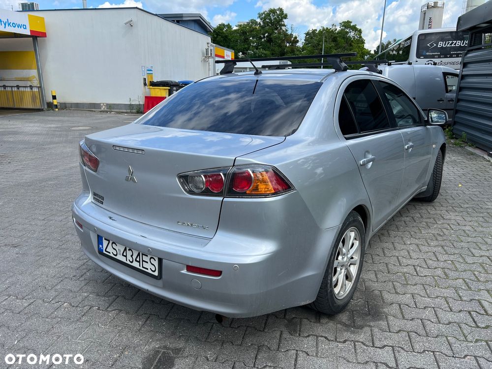 Mitsubishi Lancer 1.6 Inform - 3