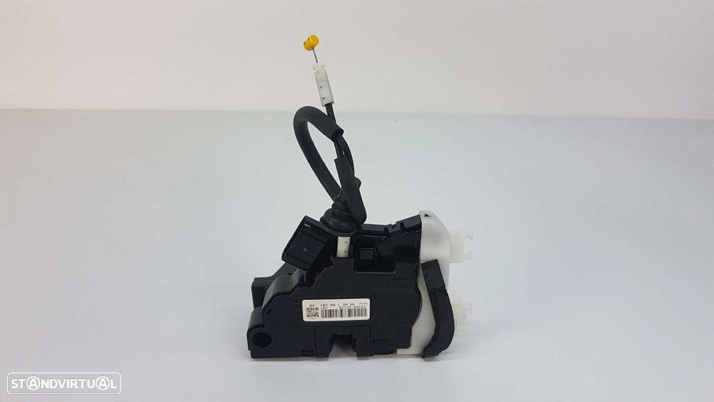 FECHADURA PORTA FRENTE DIREITA KIA CARENS ( ) CONCEPT - 3