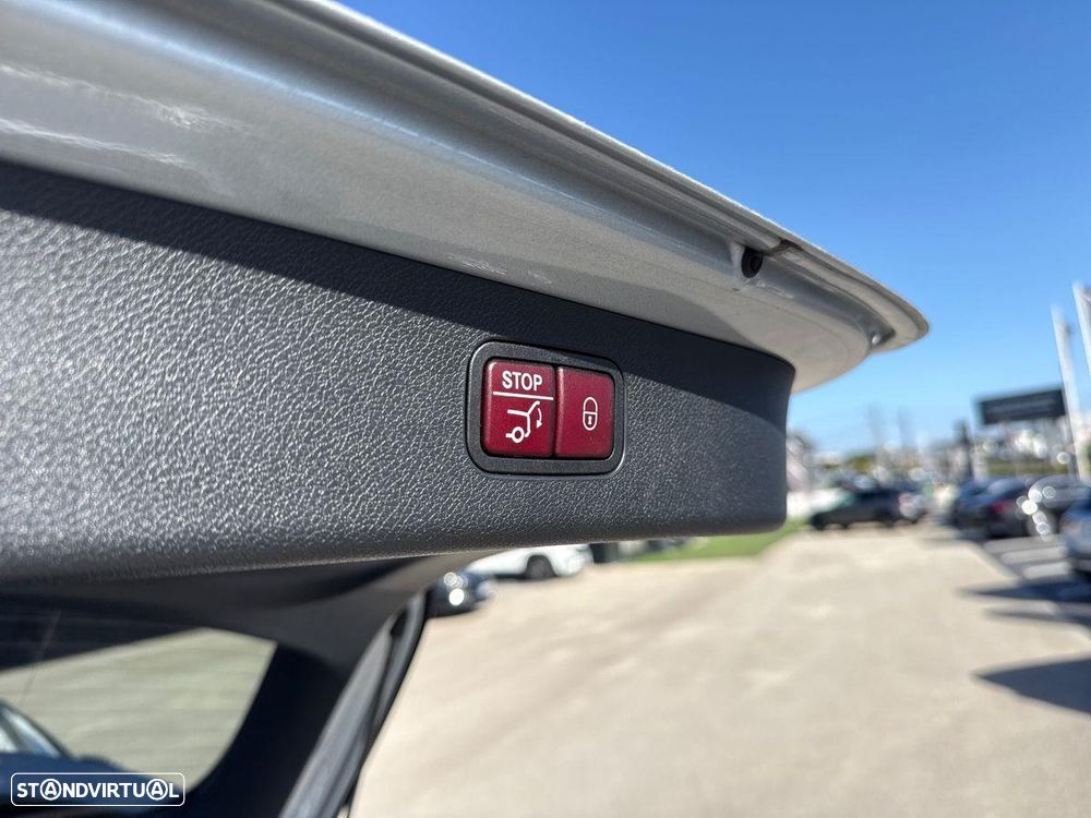 Mercedes-Benz E 300 de Avantgarde - 20