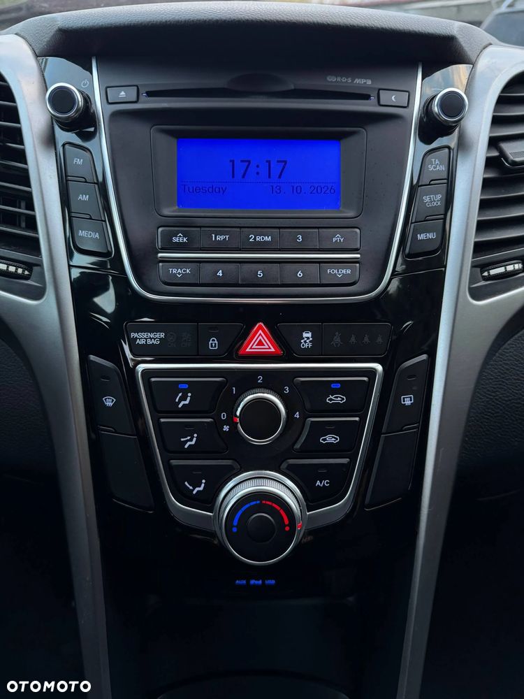 Hyundai i30 - 22