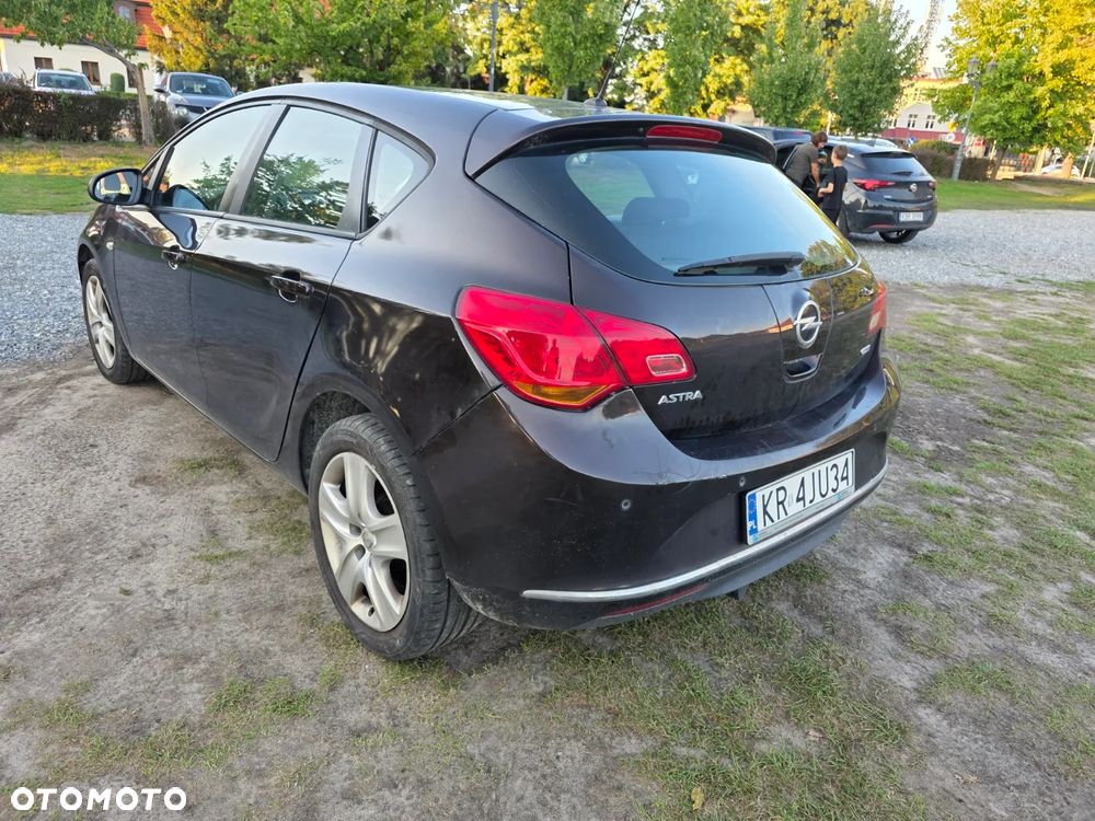 Opel Astra - 5