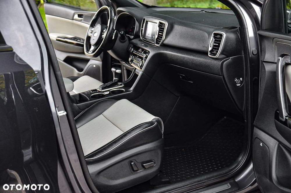 Kia Sportage 1.6 T-GDI AWD GT Line - 28