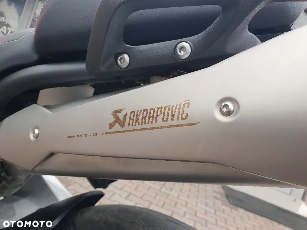Yamaha MT - 5