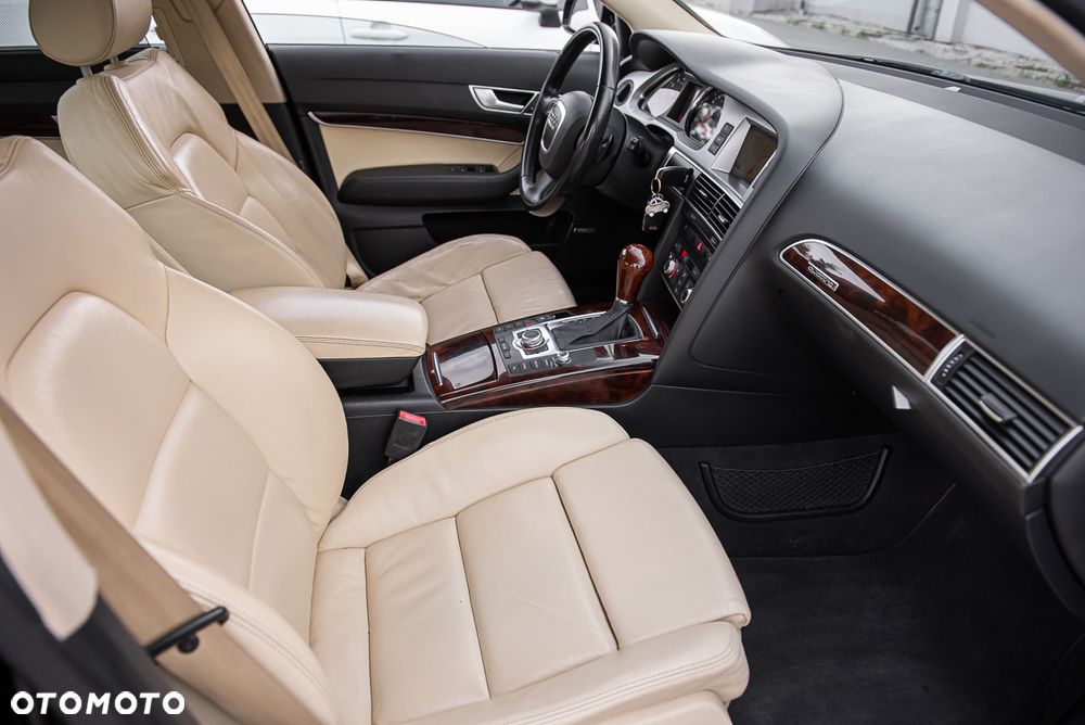 Audi A6 Limousine 3.2 FSI Quattro Tiptronic - 35