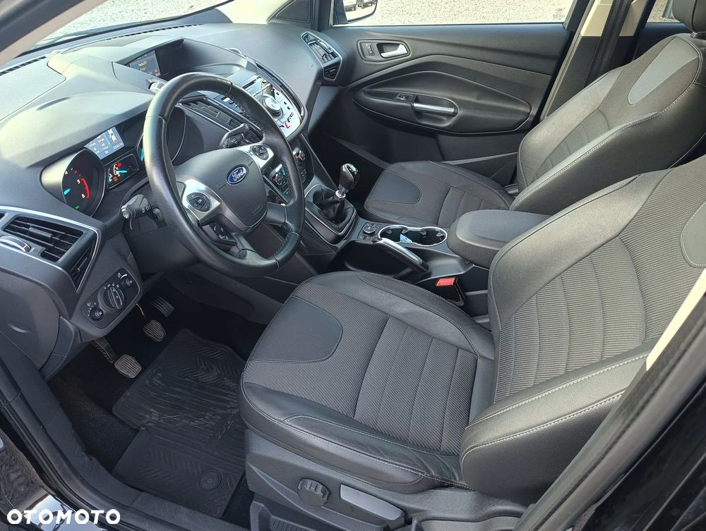Ford Kuga 2.0 TDCi 4x4 Individual - 14