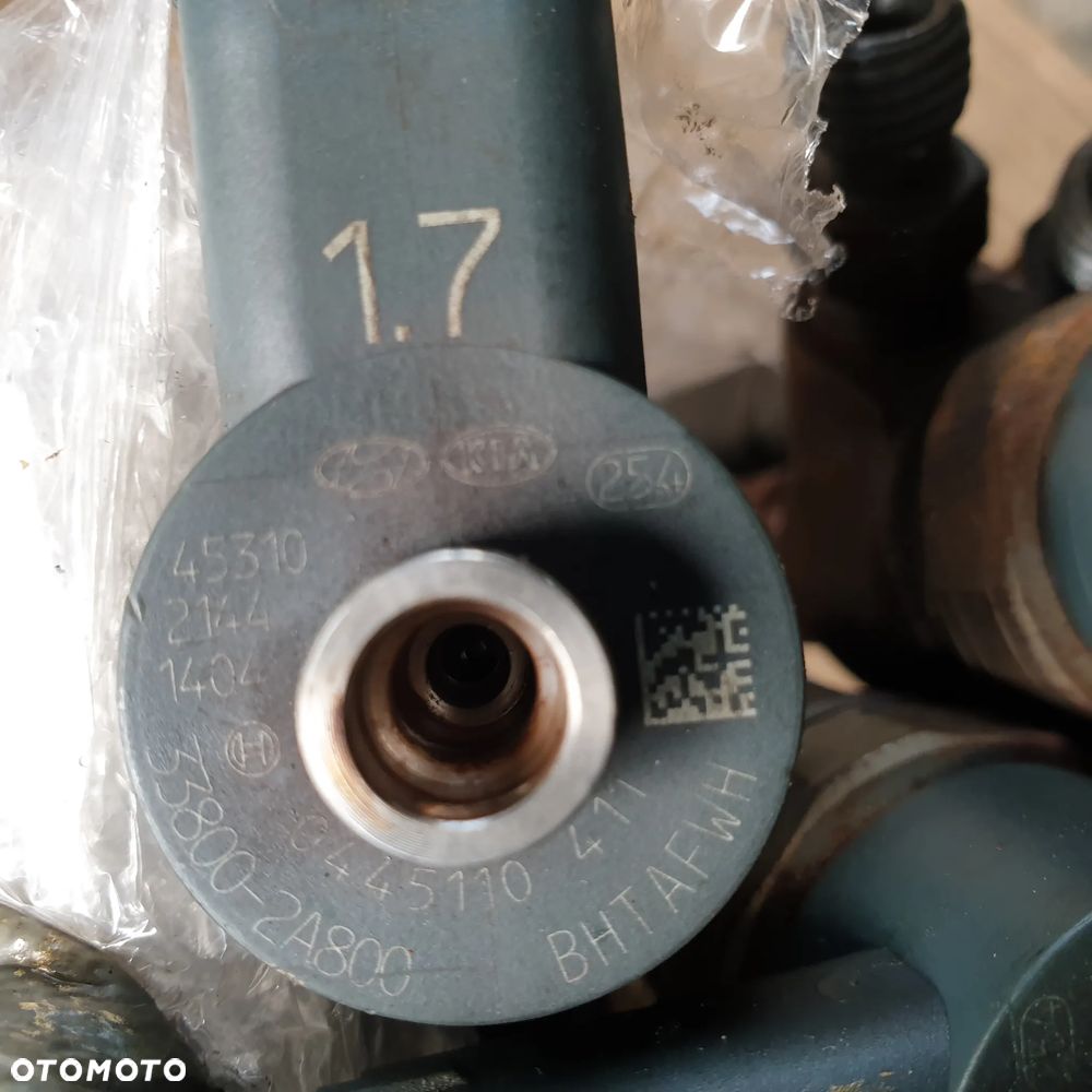 KIA CARENS IV 1.7 CRDI WTRYSK WTRYSKIWACZ 33800-2A800 - 2