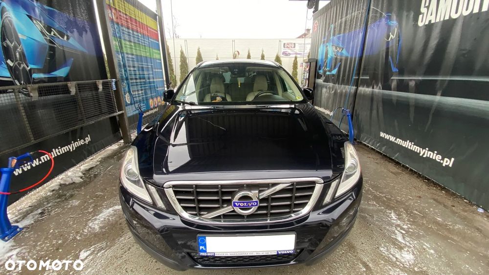Volvo XC 60 D5 AWD Summum - 11