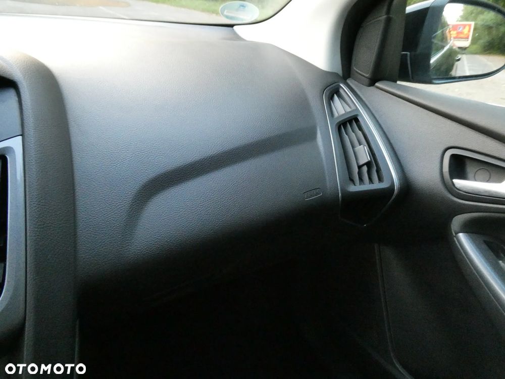 Ford Focus 1.6 EcoBoost Start-Stopp-System Titanium - 20