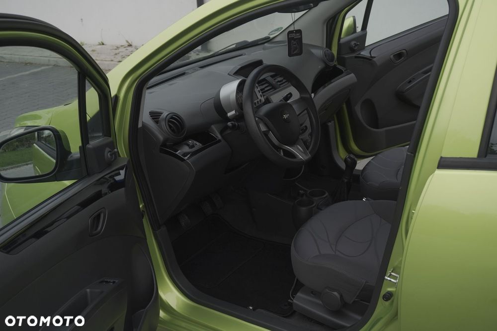 Chevrolet Spark 1.0 EcoLogic LS - 15