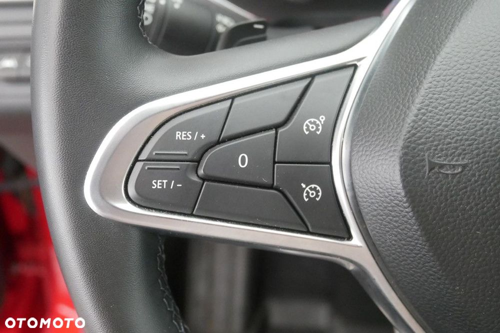 Renault Captur - 21
