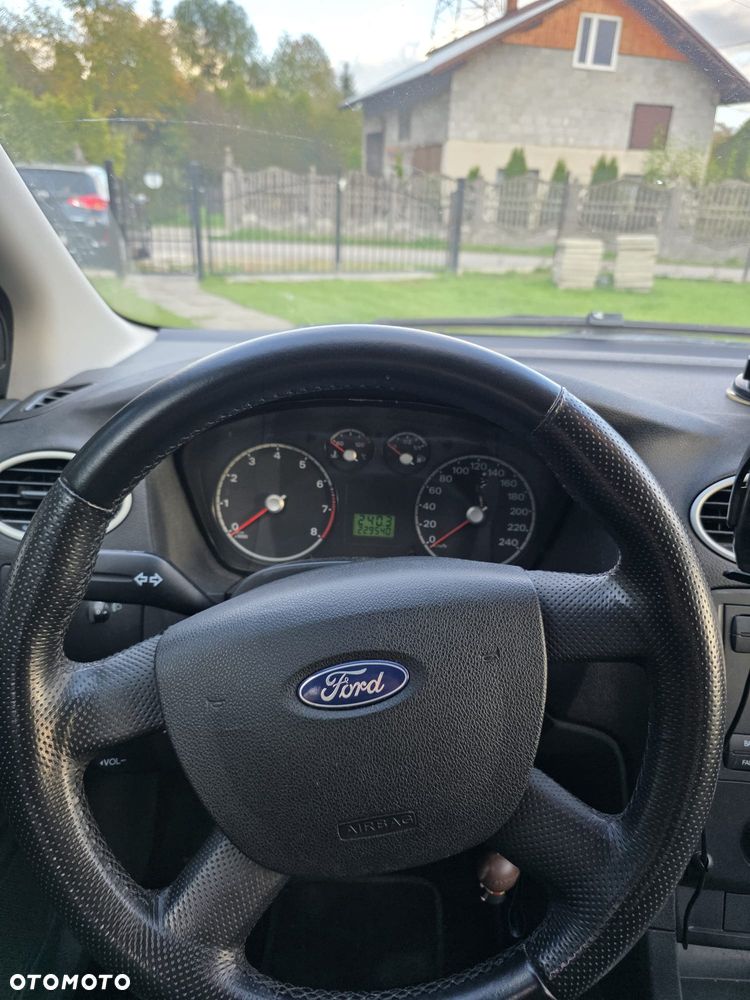 Ford Focus - 15